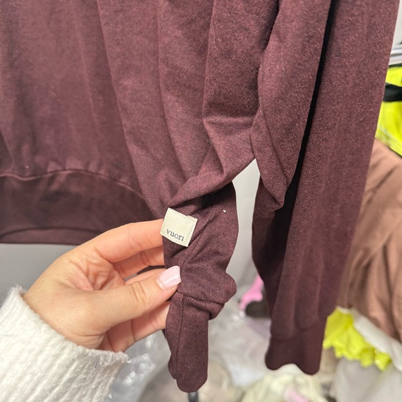 Vuori Women's Rich cherry Brown Sweatshirt - Picture 2 of 3